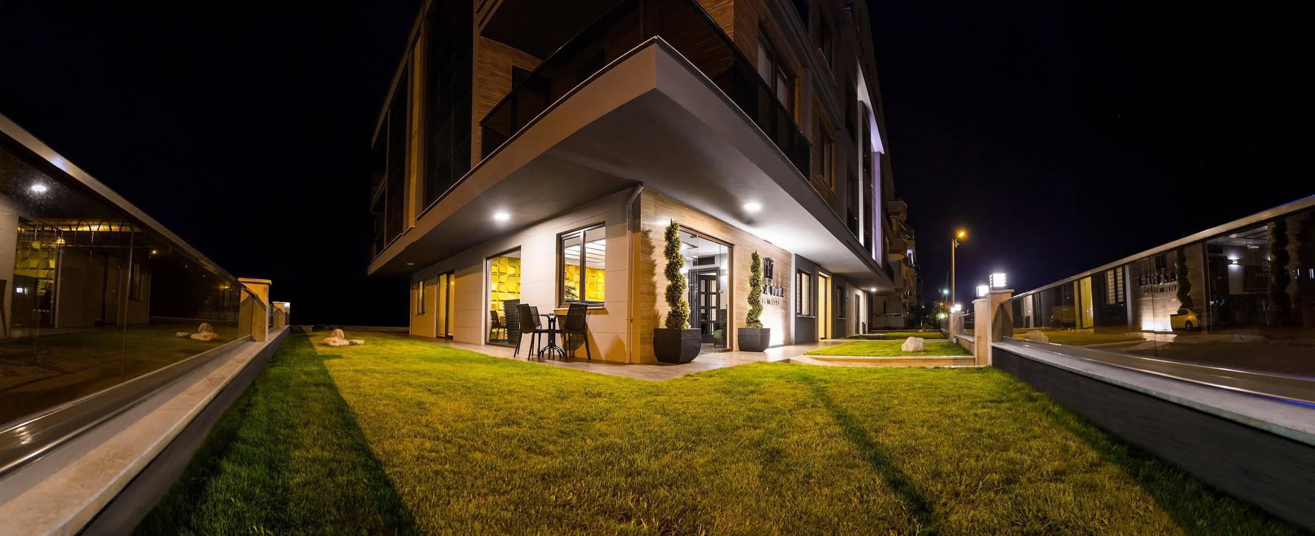 Maxuite Hotel In Home Akcay  Luaran gambar